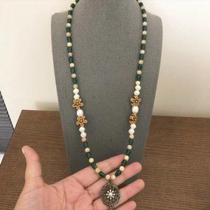 Beads and stones necklace string NWOT